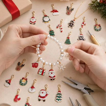 100/2 Piezas de Llaveros con Temática Navideña Mixta, Colgantes con Clip para Manualidades de Navidad, para Hacer Collares, Pendientes, Pulseras y Joyería Hecha a Mano